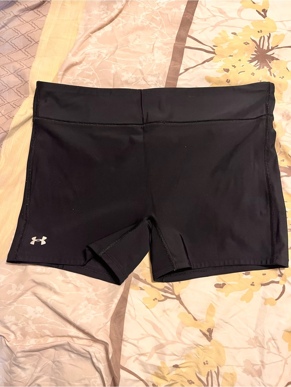 Under Armour XL Black Women's High-Rise Bike Shorts
